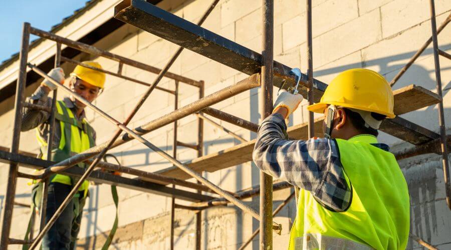 Expert new roof installation services in Luebbering, MO